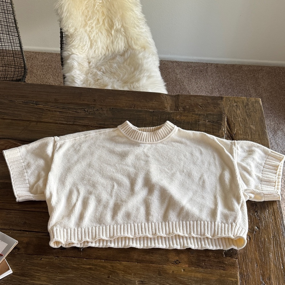 Anthropologie Cropped Cream Women's Sweater Medium